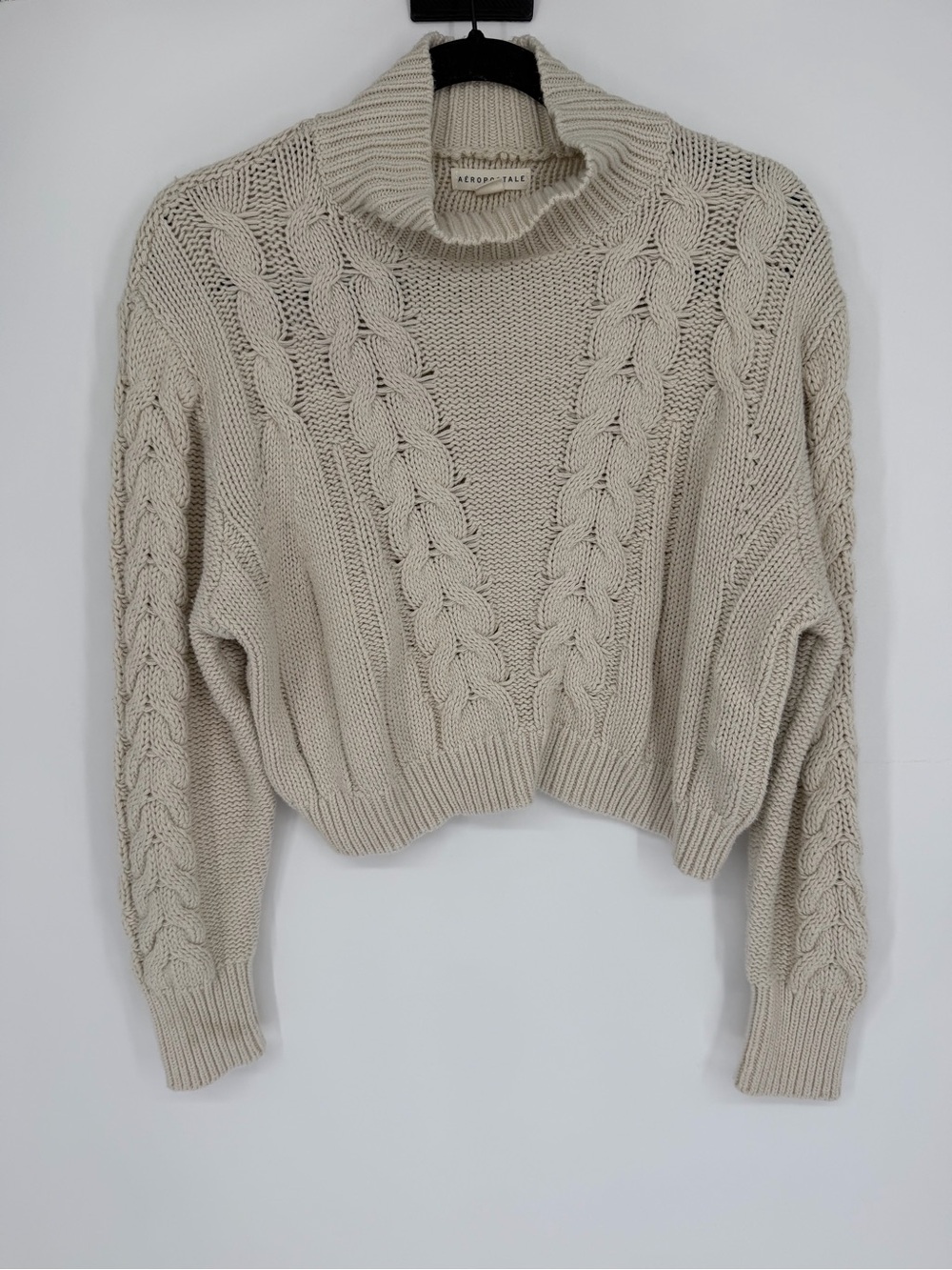 Aeropostale size XL Cable Knit Turtleneck Sweater - Cream